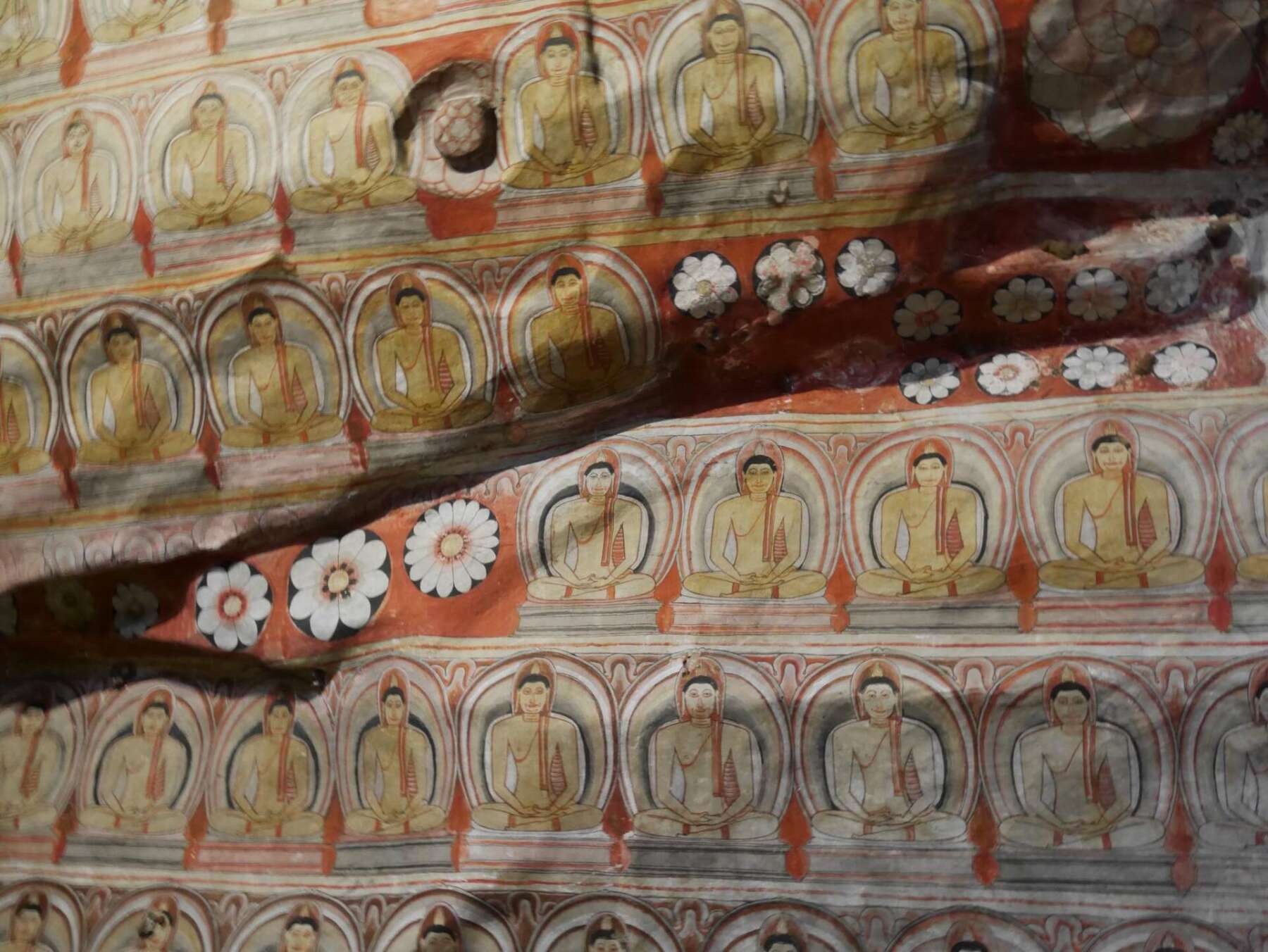 วัดถ้ำดัมบุลลา (Dambulla Cave Temple)